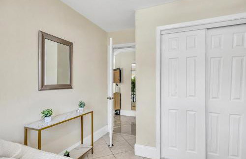 Stunning Tropical Pool House Delray Near The Beach - Foto 36