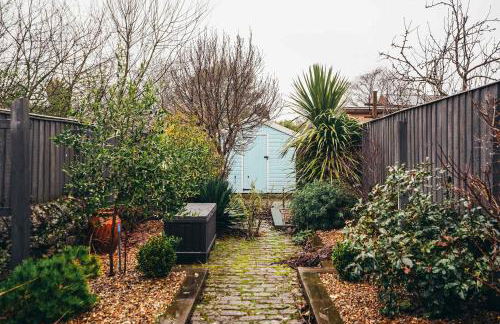 A Lovely Family Cottage in Belper - Photo 46