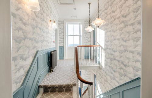 Carlton Manor - Foto 23