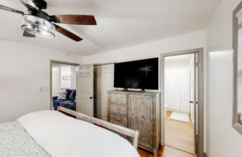 Dogs Welcome! Big Oak Hideaway Near Lake Martin - Foto 17