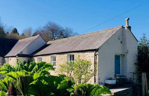 Exceptional retreat near Cornwall Coast - Photo 1