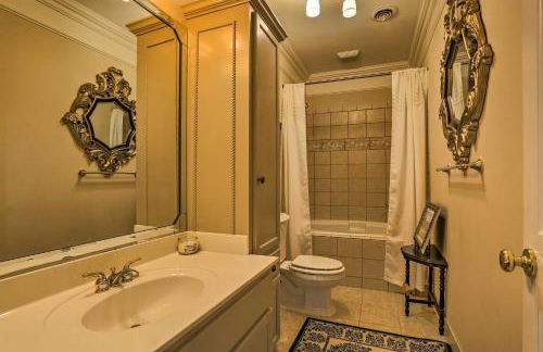 Historic Cedar Hill Mansion on Large Farm with Pool! - Foto 23