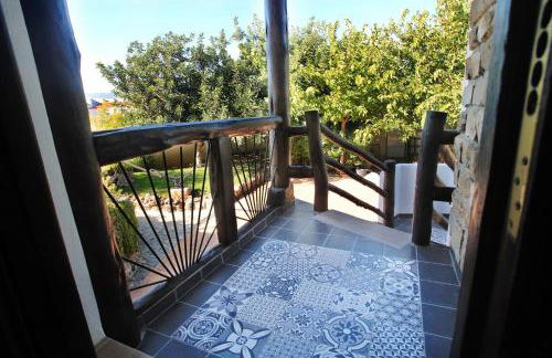 Encantadora casa con piscina privada y chimenea - Foto 49