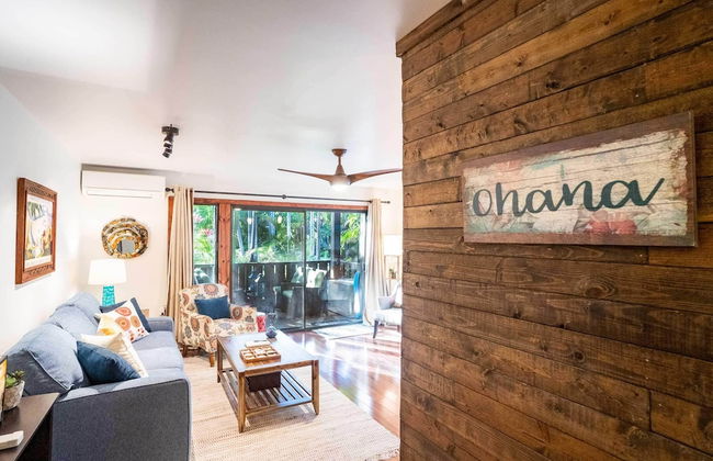 Tropical & Serene Garden Vistas - Photo 2