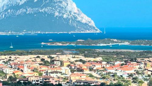 Villa con giardino e spettacolare vista mare a Porto San Paolo - Foto 4