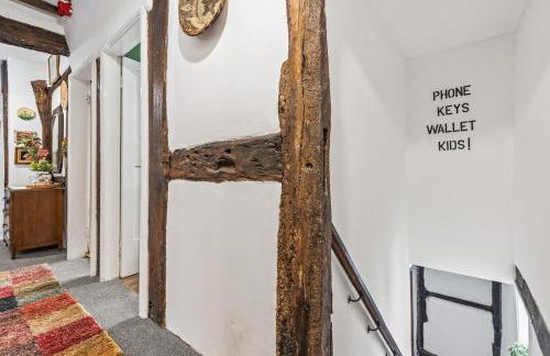 #54 The Balti Cottage Apartment - Sleeps 5 - Close to Kingsbury Water Park - " Perfect for Contractors and Families - Free parking" - Foto 38