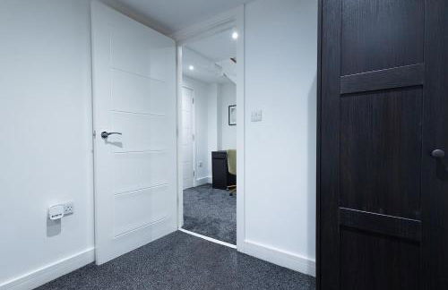 Cozy Riverside Apartment 5mins to train station - Foto 24