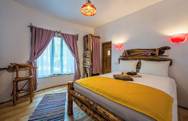 Viewtopia - The Secret Land - Photo 22