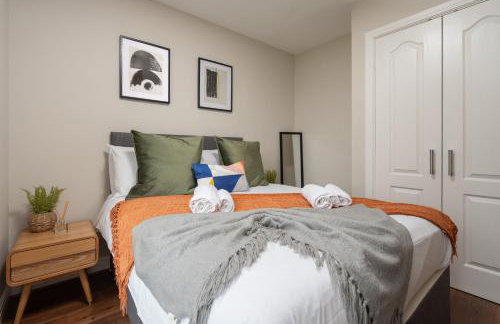 Cozy Waterfront Apartment - Free Parking & Wi-Fi - Photo 47