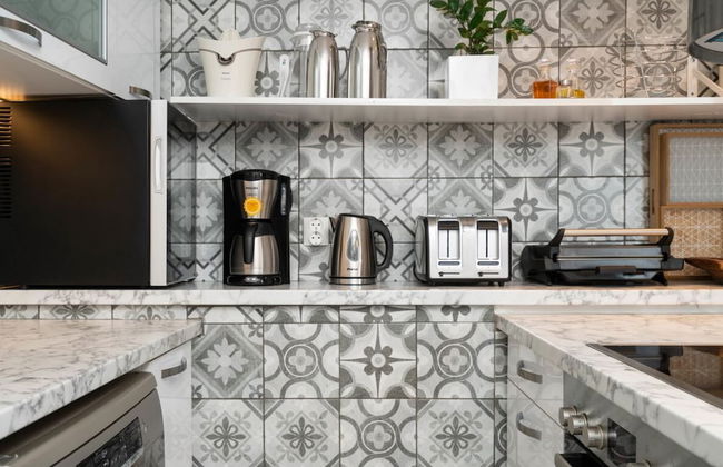 Kamini Santorini Luxury Villas - Photo 16