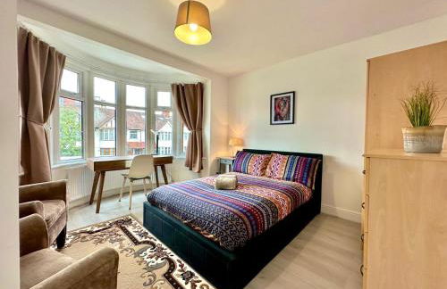 MADIKA HOMES Modern 2-Bed Apartment Near Wembley Stadium - Foto 12