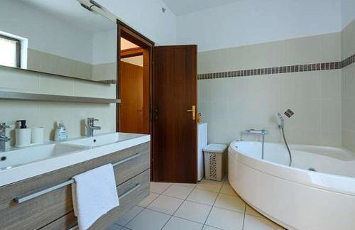 Holiday Home Komfortable- ruhige Erdgeschoss-Ferienwohnung by Interhome - Foto 22