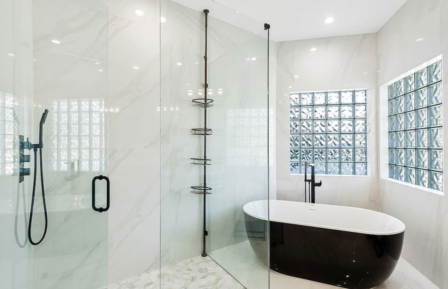 Luxurious 6-Bedroom Villa with Pool & Games - Foto 9