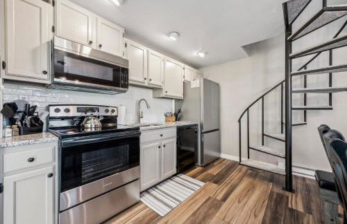 3BR Ski Resort Townhome-Sleeps 7 - Foto 16