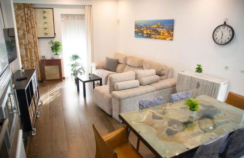 Alojamientos Puerta Palma con vistas y Parking - Foto 17