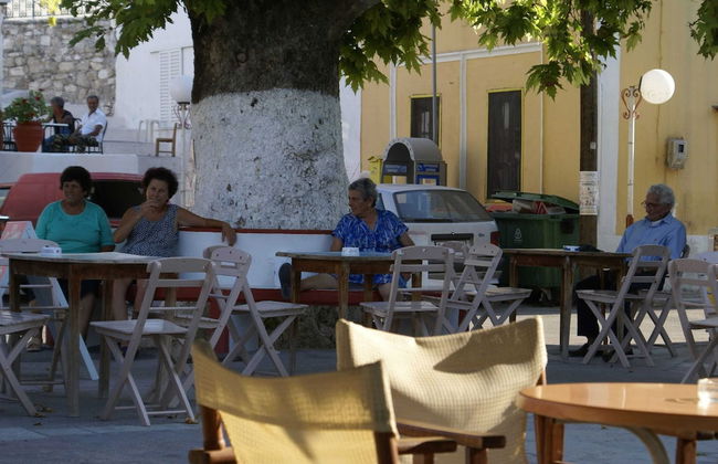 Holiday Home With Garden in Kritinia - Foto 14