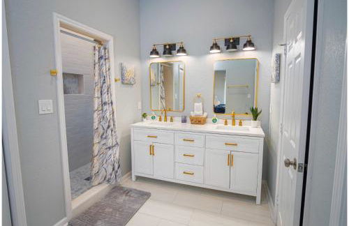 Trendy Historical Home Near Downtown Attractions - Foto 66