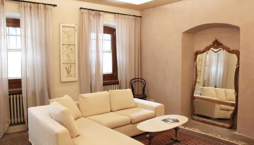 Historic lakeside villa w/ majestic Tre Cime views - Foto 4