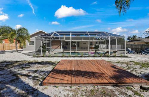 Coastal Home 10 min to the Beach - Foto 32