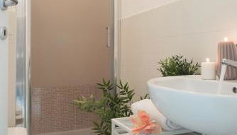 Oki Doki Studios - Foto 3, Shower