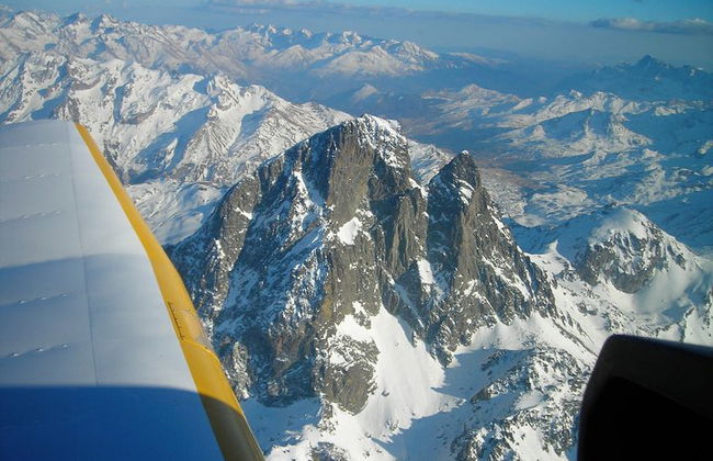 Volo turistico privato sopra Tolosa e i Grandi Pirenei - Foto 1
