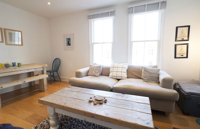 Sail Away - 2-Bed Apartment by the Beach - Foto 10