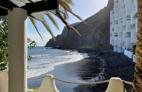 Ocean Front Playa Chica - Foto 1