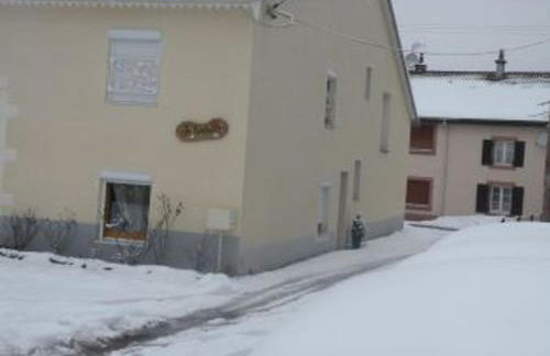 Gîte confortable près de Gérardmer avec terrasse et accueil chaleureux - FR-1-589-676 - Foto 6