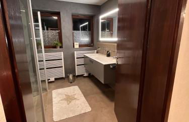 Wunderschöne, große Gartenwohnung mit 3 Schlafzimmern Nähe Kaufbeuren - Foto 25