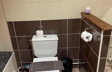 Les Gîtes de Monthermé Le Duplex avec vue sur la Meuse - Foto 3