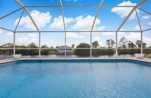 Waterfront Villa with Heated Pool - Villa Wine Down - Roelens Vacations - Foto 3