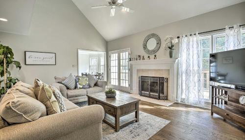 Deck and Yard Family-Friendly Lawrenceville Home! - Foto 5