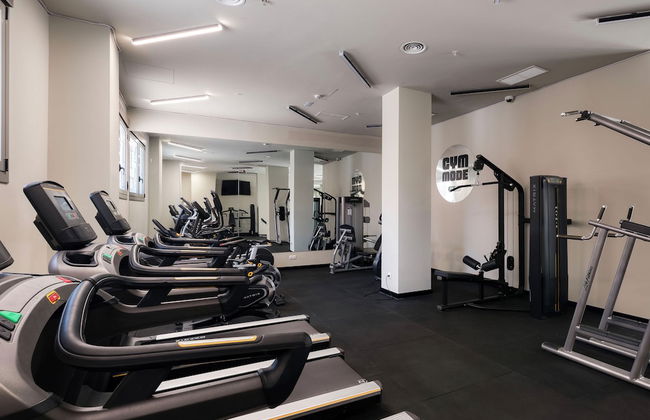 Livensa Living Studios Valencia Marina Real - Photo 20