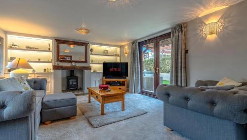 Dog friendly home with secure garden and parking - Foto 1