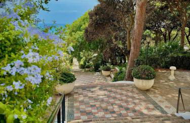 Home 120, Mansion Alhamar - Photo 38