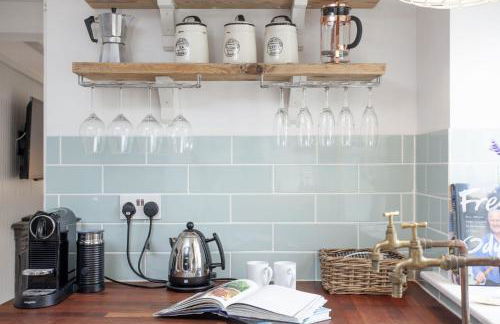 Birdcage Cottage, Free WiFi, Fireplace, Coffee Machine - Foto 17