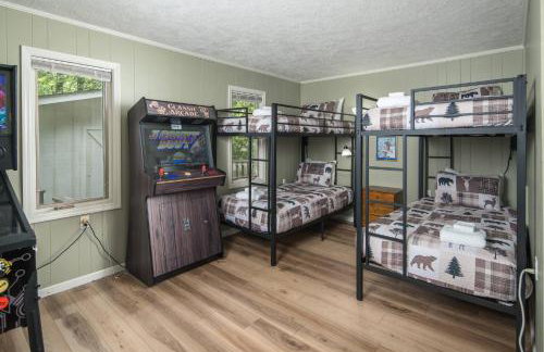 Walk to Sugar Mountain Resort | Cabin | Hot Tub - Foto 18