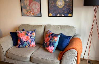 Hansen House 2 with Private Parking - Foto 16