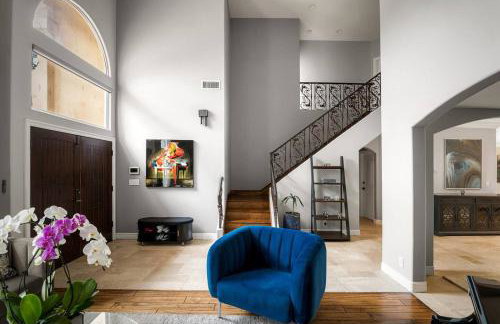 Sherman Oaks Home w Pool, Spa and Outdoor Kitchen - Foto 65