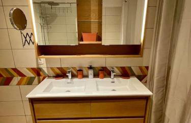 Maison "L'oeil du Prince" - Verdun Centre - Terrasse - Wifi - 7 couchages - 10 personnes - Garage Vélo et moto - Géré par PrestaZen'Services - Photo 23