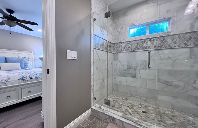 Stunning 8 bedroom 6 bathroom Pool Home - Foto 25