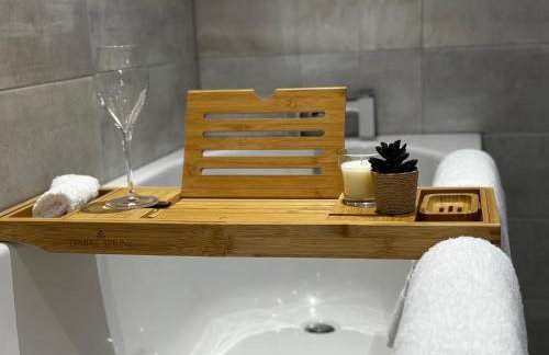 Holdsworth House Apartments - Photo 11