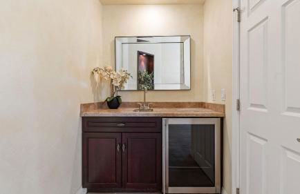 Chardonnay Charm by Avantstay Luxe Group Retreat w/ Pool Mins to Wineries - Foto 30