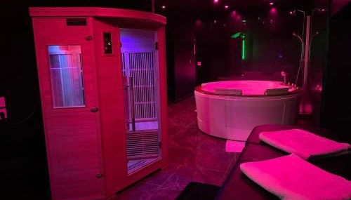 La Suite Marylin, Loft de 90m2 avec Sauna et Jacuzzi - Foto 3