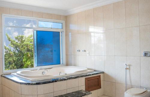 Casa de 850m2 e piscina na Praia de Santa Helena. - Foto 7