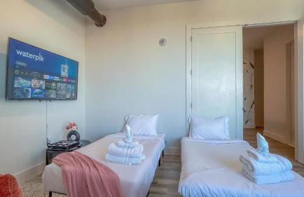 Rosy Retreat with NYC Views by the train, Free Parking, 3 beds, 20 Percent OFF 7 days - Foto 26