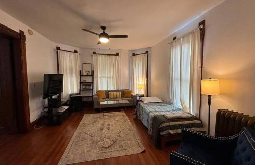 Eighty Three-Historic Downtown - Foto 13