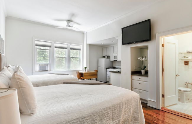 The Plaza Hotel - Photo 30