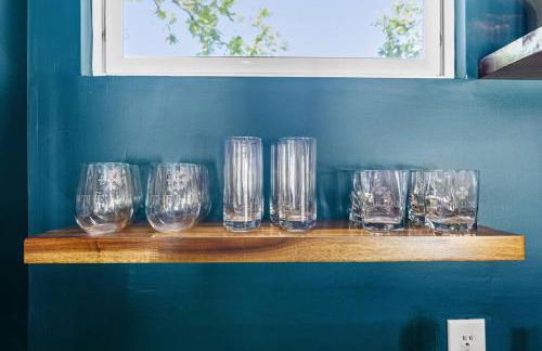 The Luxe Hot Tub Private Bar 12 Min to Horse Park - Foto 34