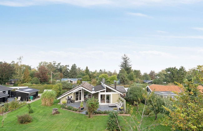 8 Person Holiday Home in Dronningmolle - Foto 20